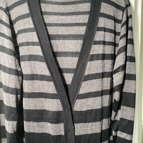 Black & Grey Adrienne Vittadini Cardigan - Picture 2 of 4